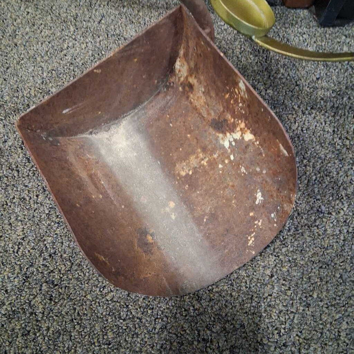 Vintage Shovel