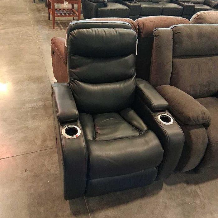Black Pwr Recliner