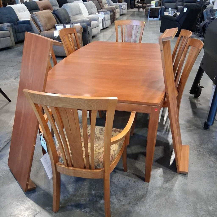 Stickley Dining Table w/ 6 Chairs & 2L