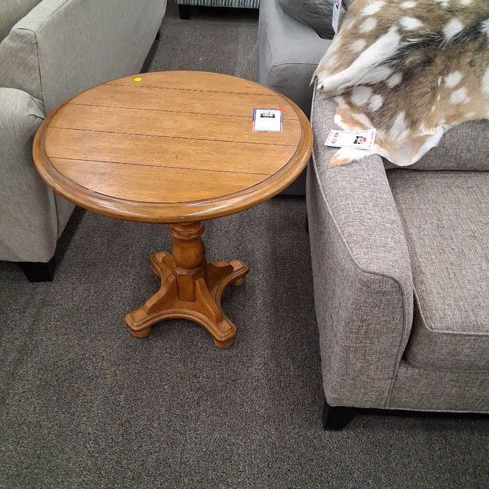 Round Wood End Table