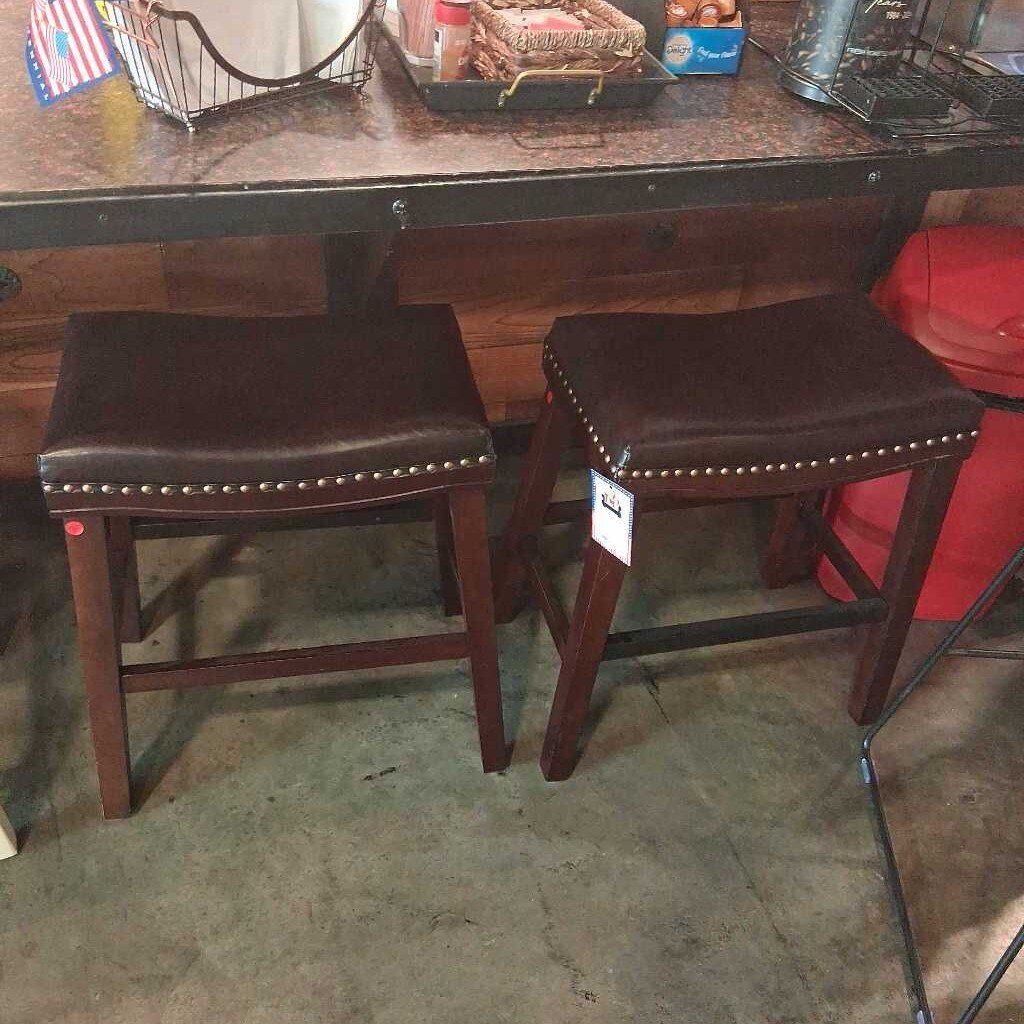 Consignment Furniture