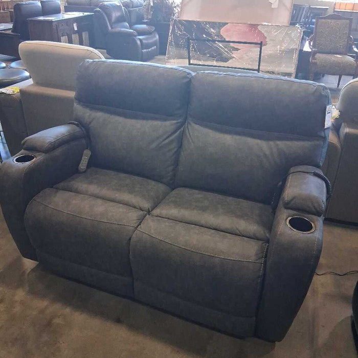 Home Stretch Gray Pwr Rec Loveseat
