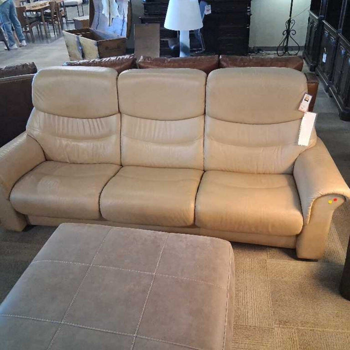 Ekorness Stressless Beige Rec Sofa