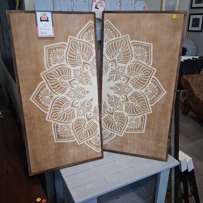 2 Pc Wood Decor
