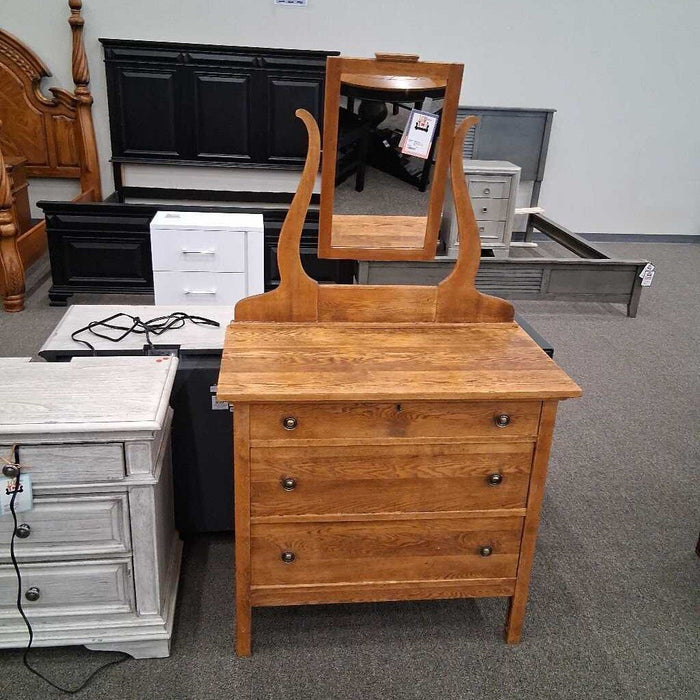 Vintage Wood 3 Dwr Dresser W/ Mirror