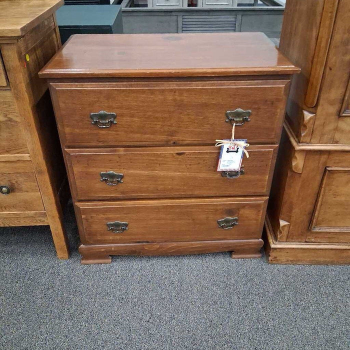 Cherry Finish 3 Dwr Dresser (Has Scratches)