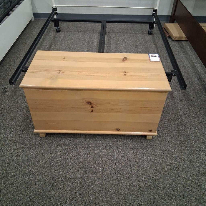 Pine Toy Box