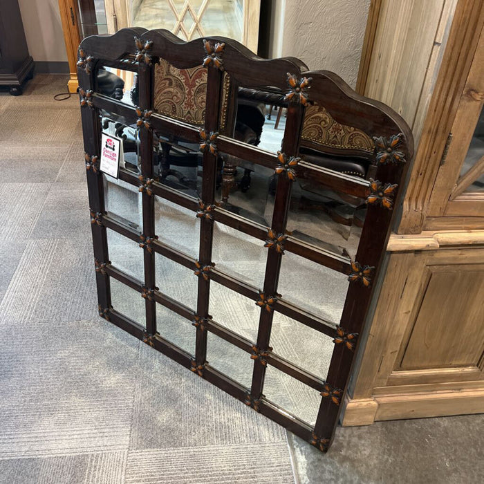 Dark Frame Mirror