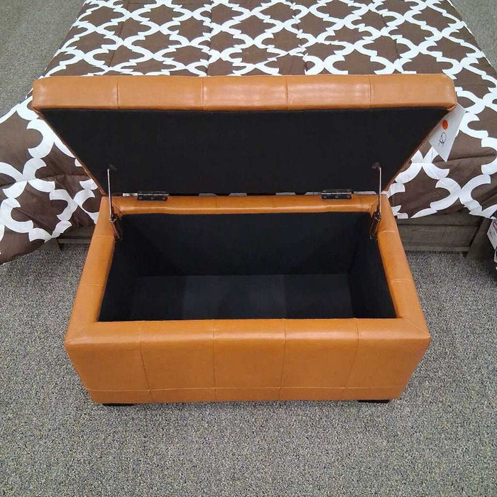 Safavieh Brown Tufted Storage Ottoman