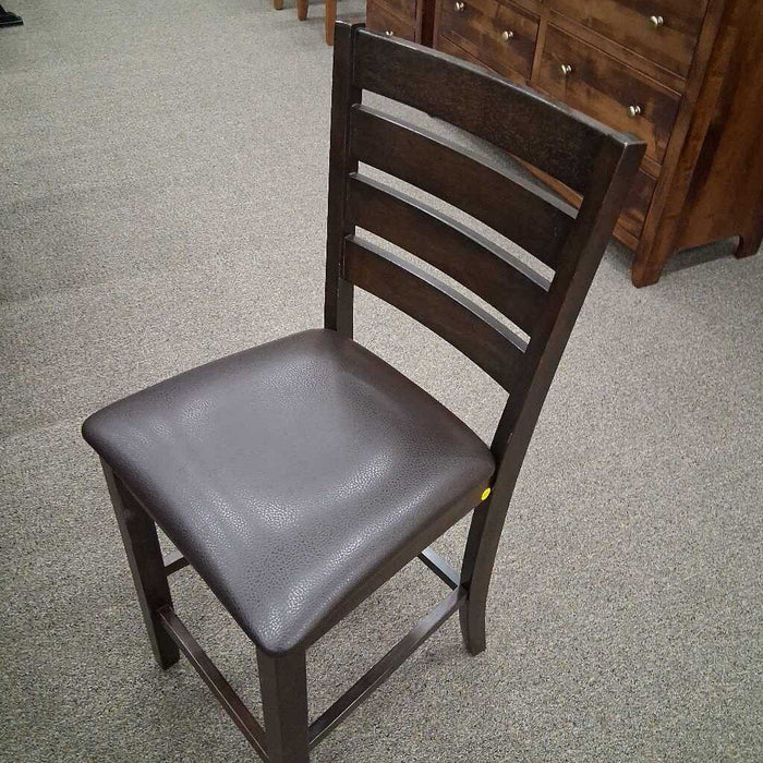 Crown Furniture Butterfly Table w/ 6 Chairs