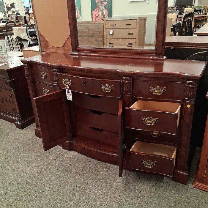 Large 12 Dwr Dresser w/ Mirror (Top Dmg)