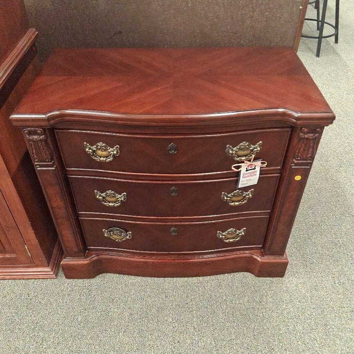 Large 3 Dwr Cherry Nightstand