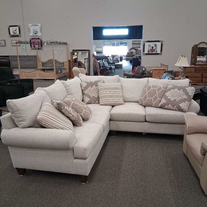 Paula Dean Beige 2 Pc Sectional