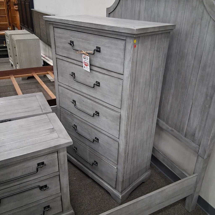 Gray Queen 6 Pc Bedroom Set