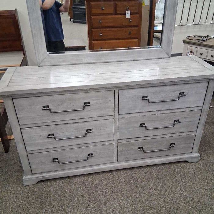 Gray Queen 6 Pc Bedroom Set