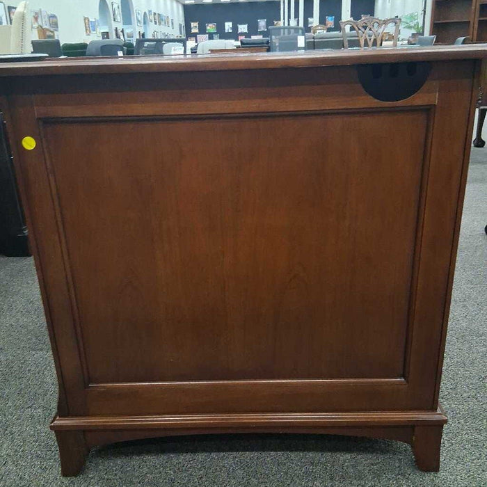 Cherry Executive Desk (Has Key)