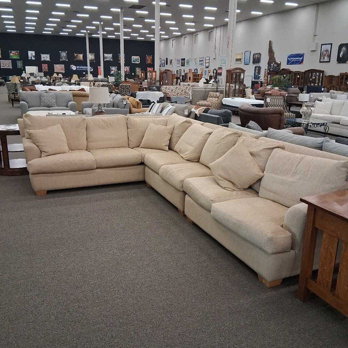 Cream 3 Pc Sectional