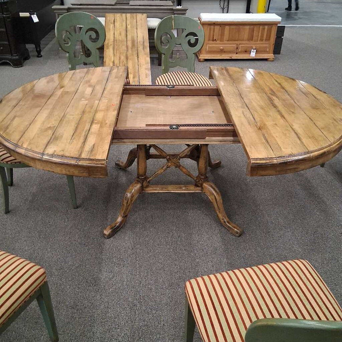 Wood Dining Table w/ 1L & 6 Grn Ch