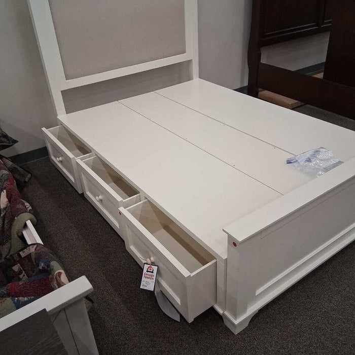 Pottery Barn White Full 6 Dwr Captains Bed