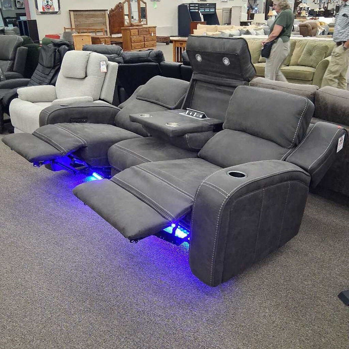 Gray Fabric Pwr Sofa w/ Tbl