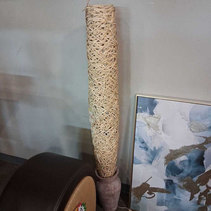 Potted Woven Lamp