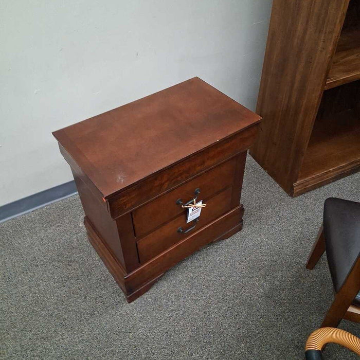 Cherry 3 Dwr Nightstand