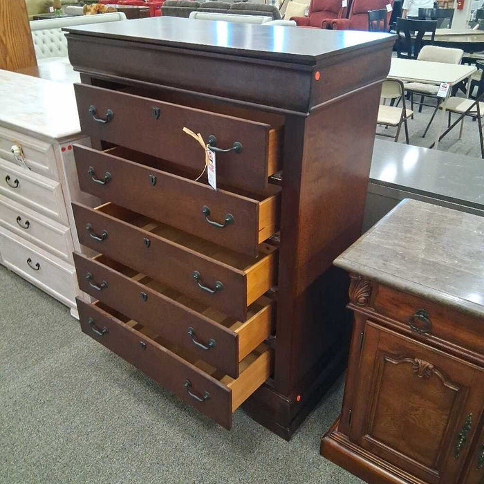 5 Dwr Cherry Tallboy Dresser