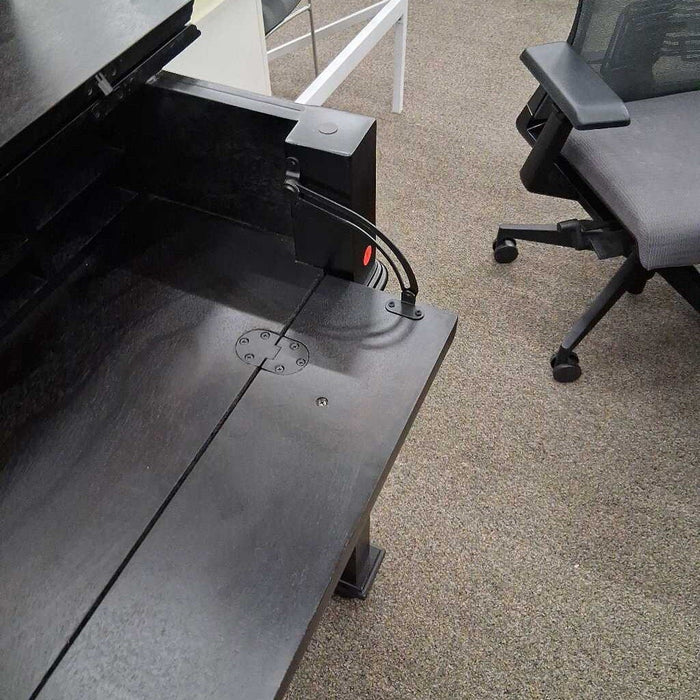 Black Modern Sec Desk