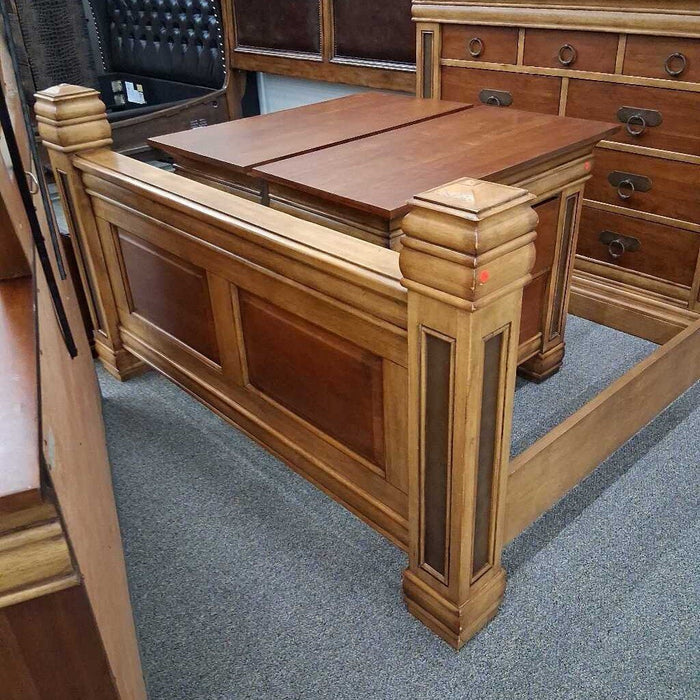 Klaussner Q 6 Pc Cherry Bedroom Set