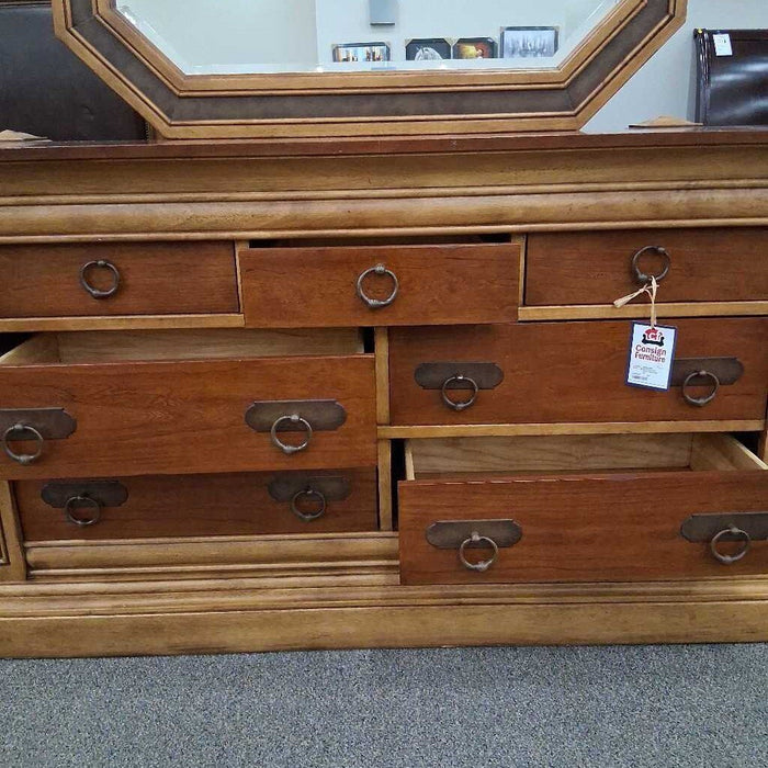 Klaussner 6 Pc Cherry Bedroom Set
