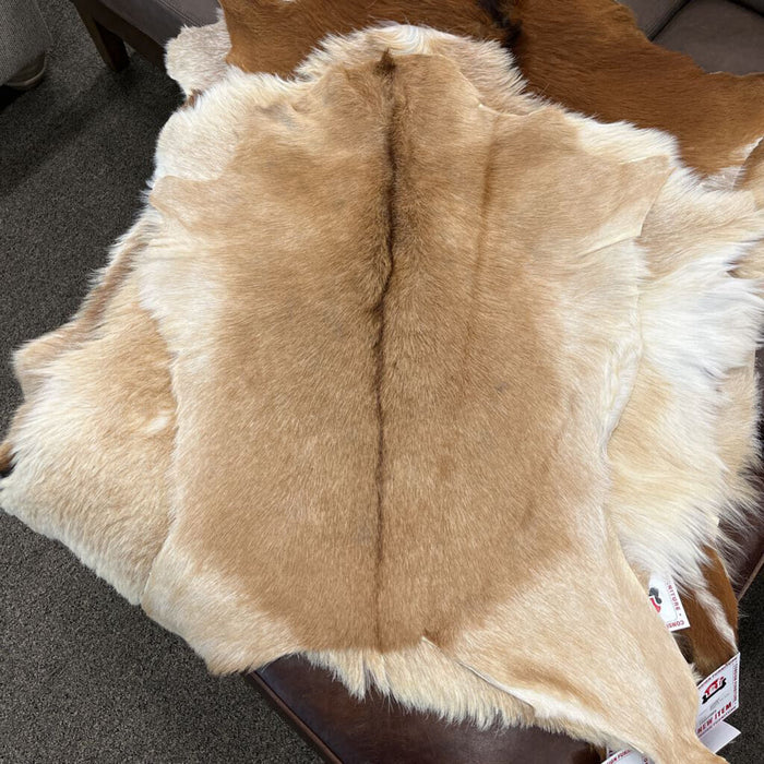 9009SOL Goatskin Hair Solid Tones - L