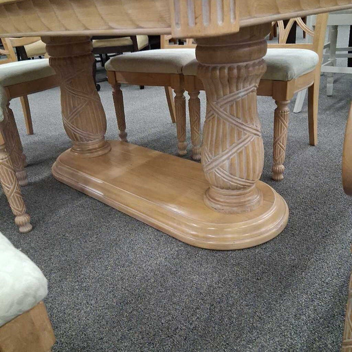 Blonde Wood Dining Table w/ 6Ch 1L