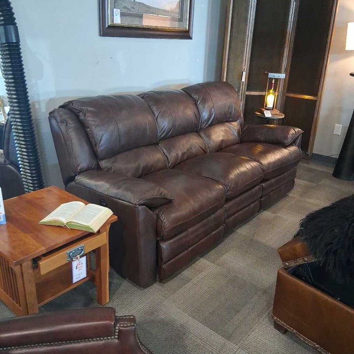 Hooker Brown Fabric Pwr Rec Sofa