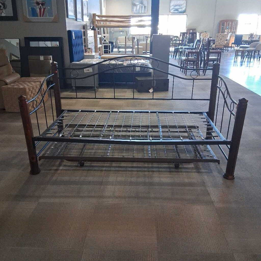 Consignment Furniture