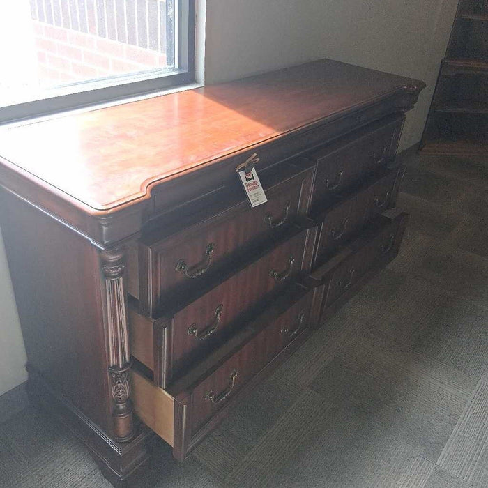 Pulaski 8 Dwr Dark Wood Buffet