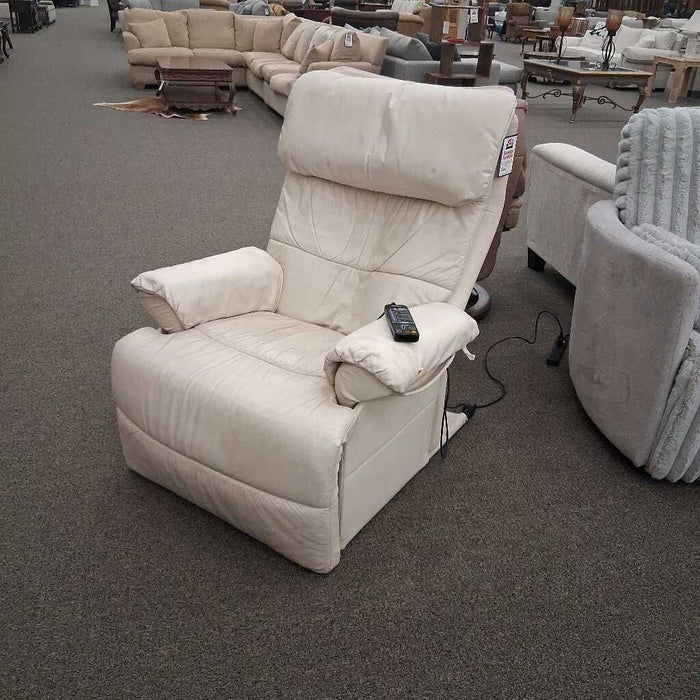 Panoramic White Leather Massage Chair