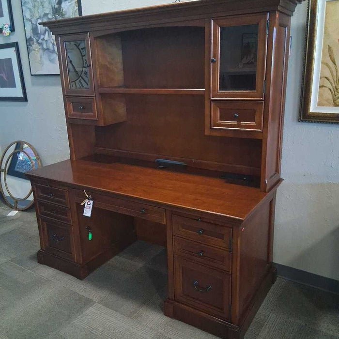 Cherry 2 Pc Executive Deck w/ Hutch