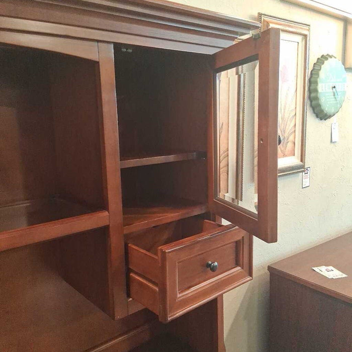 Cherry 2 Pc Executive Deck w/ Hutch