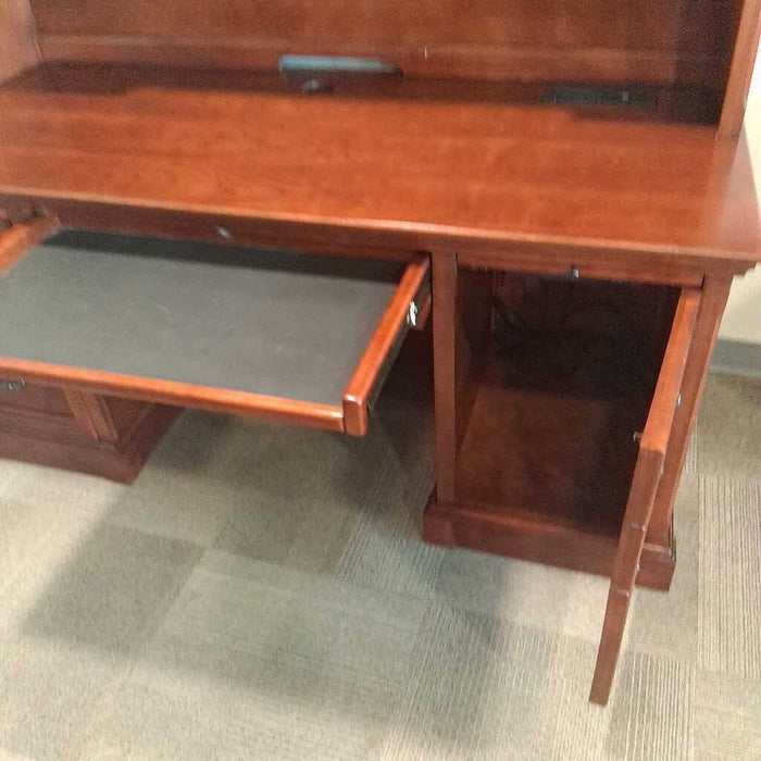 Cherry 2 Pc Executive Deck w/ Hutch