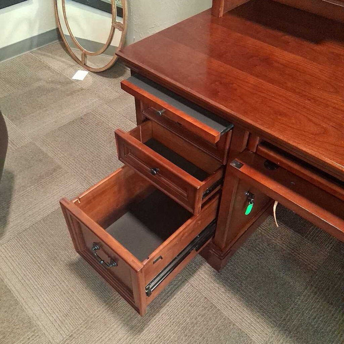 Cherry 2 Pc Executive Deck w/ Hutch