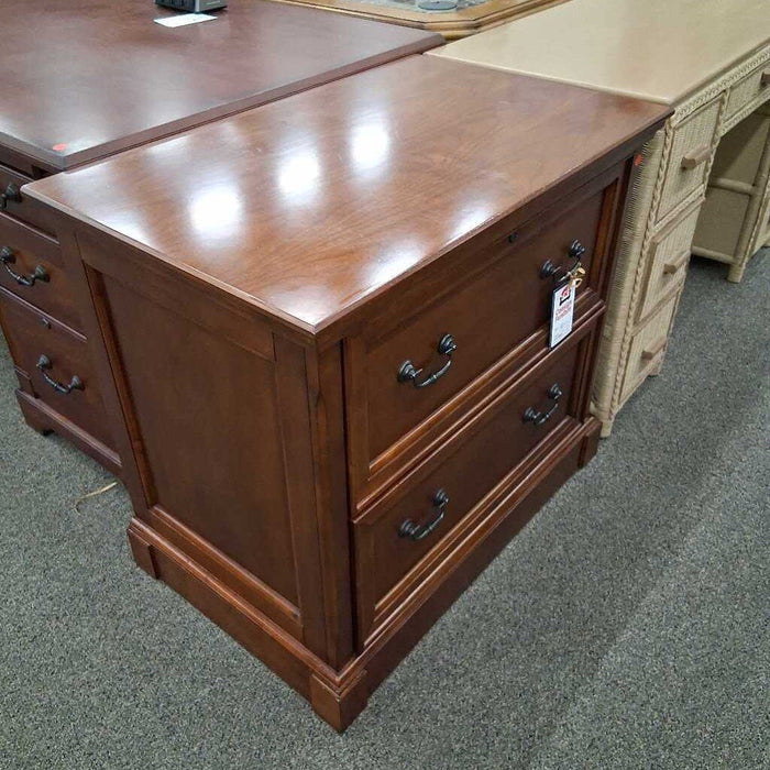 Cherry 2 Dwr File Cabinet