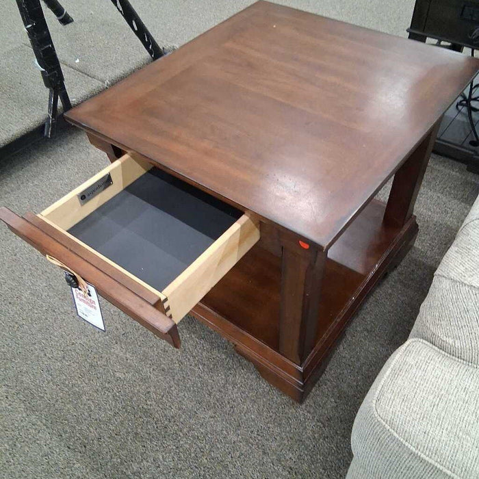 Aspenhome Cherry End Table w/ Dwr