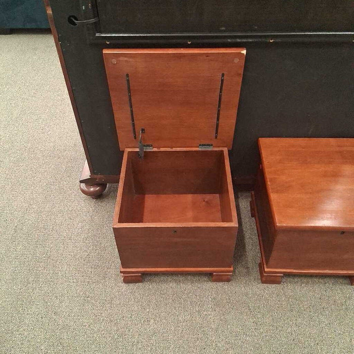Small Wood Chest