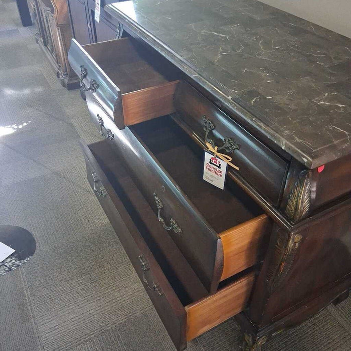 Marble Top 4 Dwr Dresser
