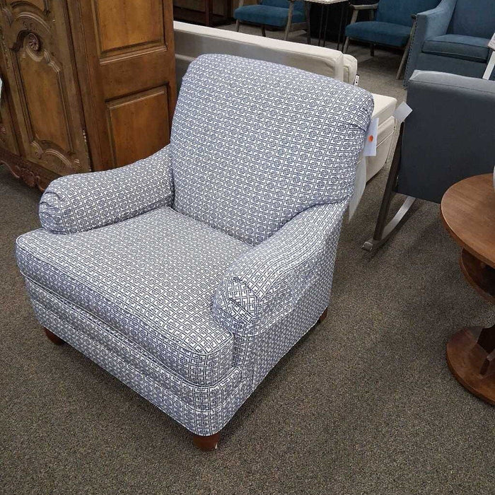 Ethan Allen Blue Pattern Accent Chair