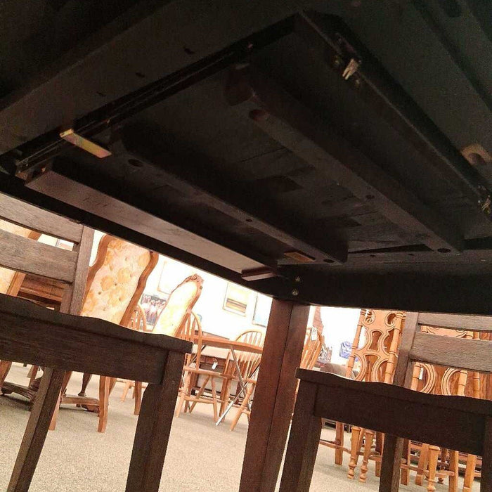 Dark Brown Dining Table w/ 4 Chairs 1L