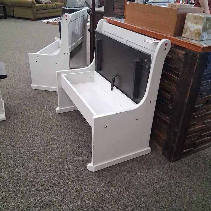 Farmhouse Style Storage Bench
