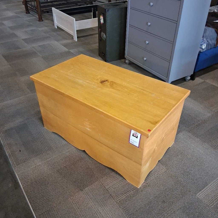 Large Blonde Toy Box