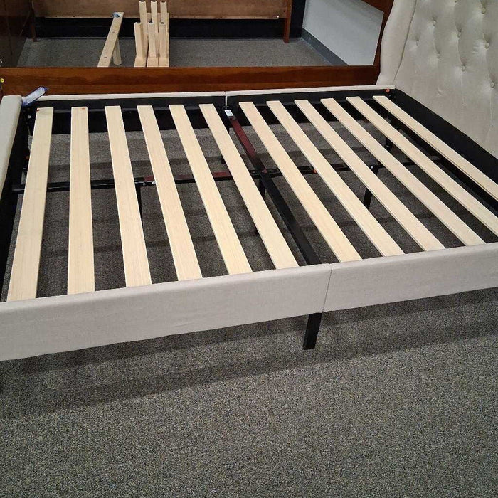 Gray Fabric Tufted Full Size Bed Frame