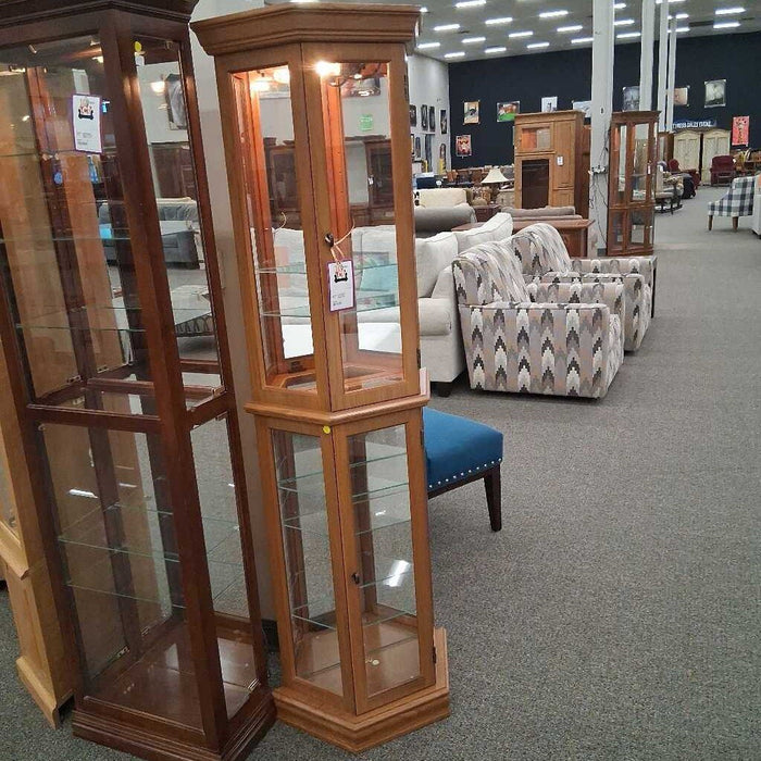 Slim 4 Sided Display Curio